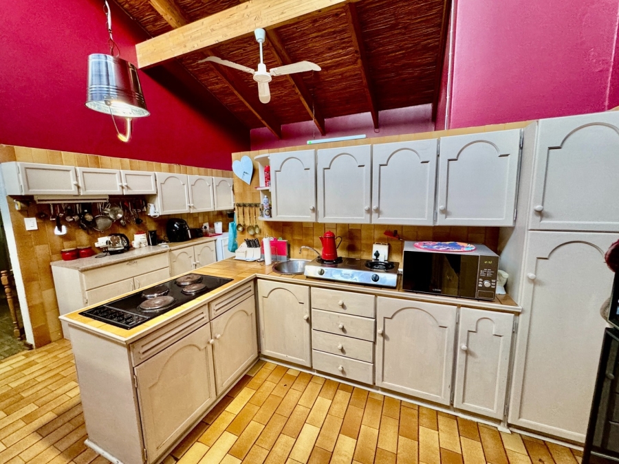 3 Bedroom Property for Sale in Van Der Hoff Park North West